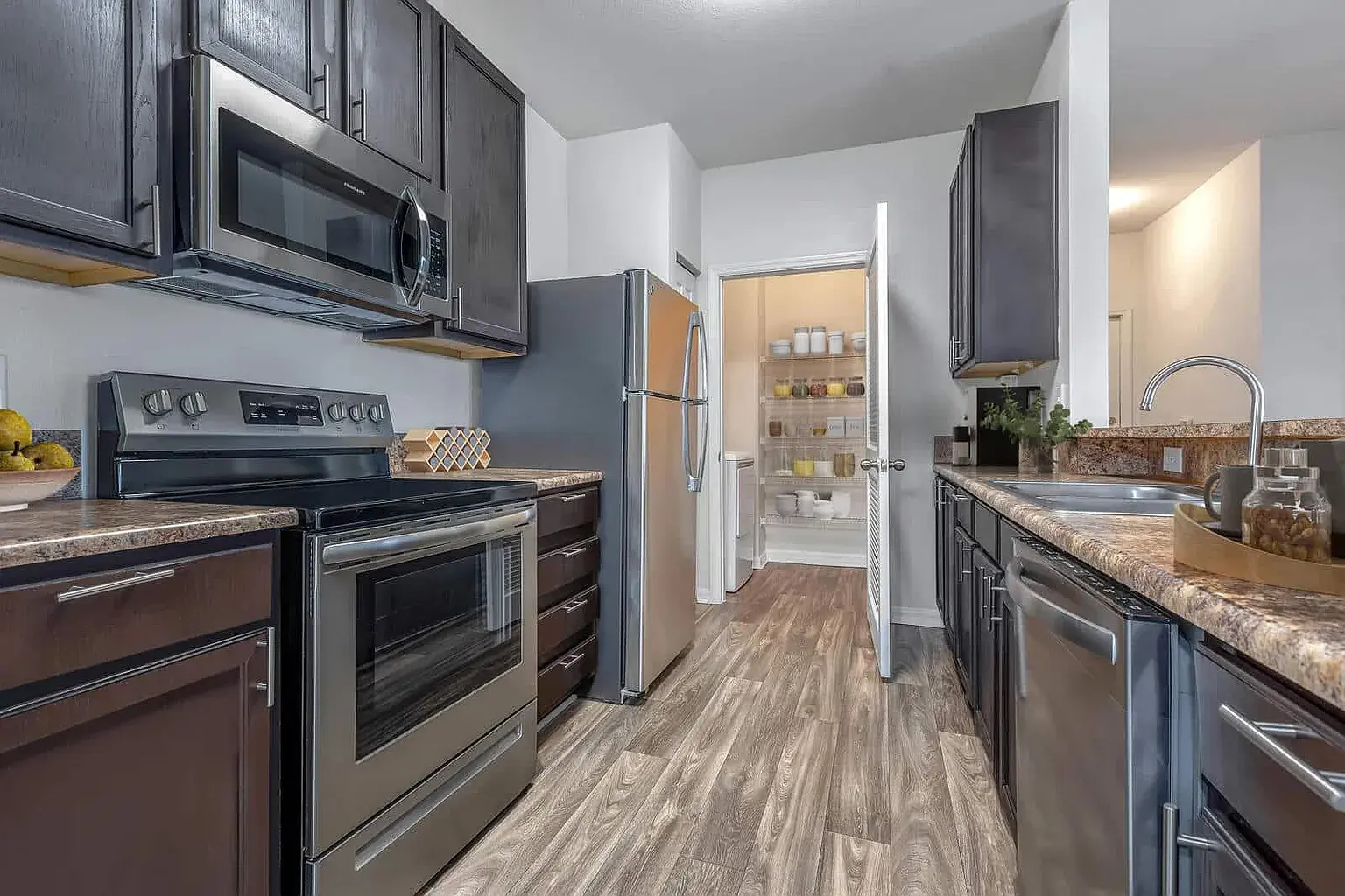 Taing Trak Village, Robeap Commune