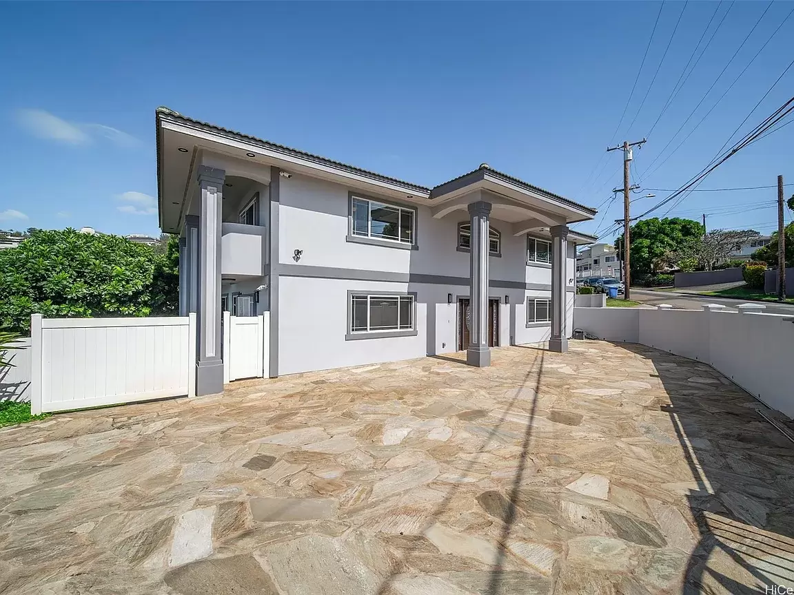 Single Family Residence