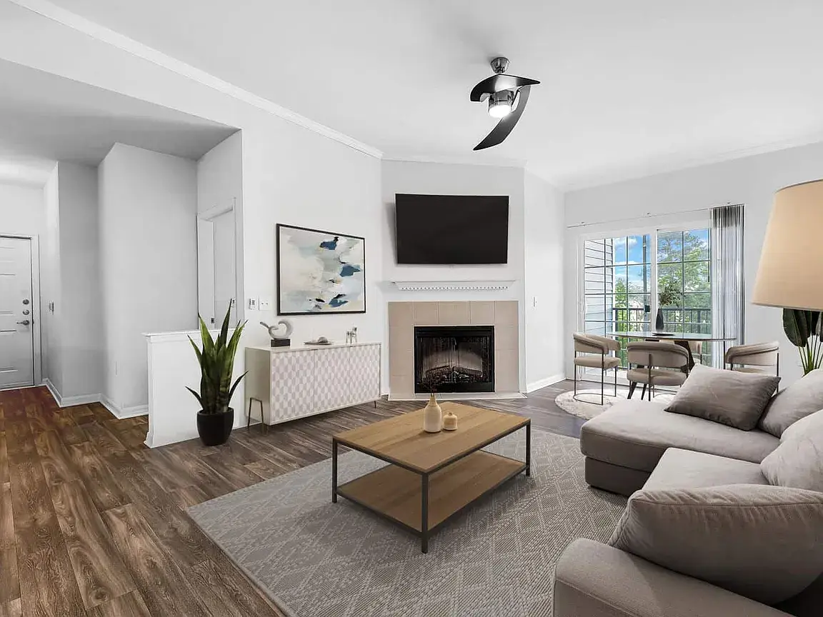 Amberwood Apartments