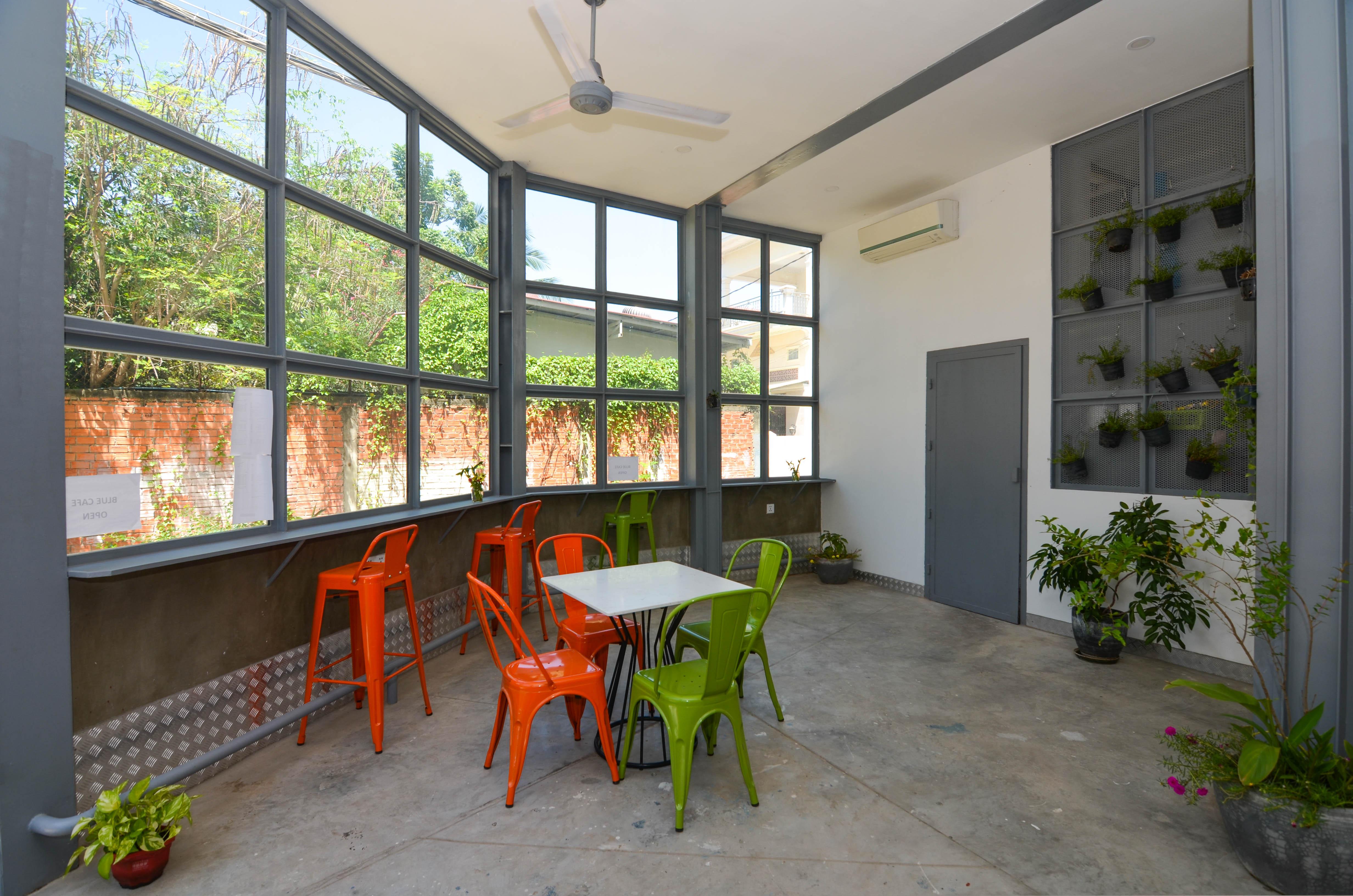 4 bed semi-detached house for sale