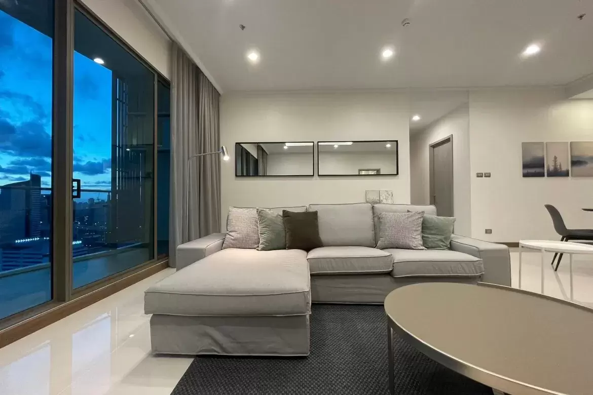 Move-In Ready Luxury Condo| 2BR