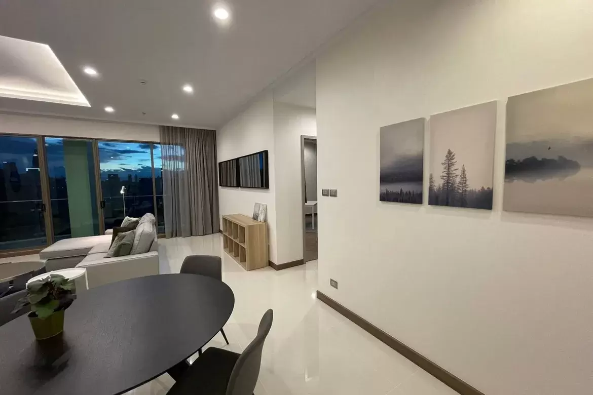 Move-In Ready Luxury Condo| 2BR